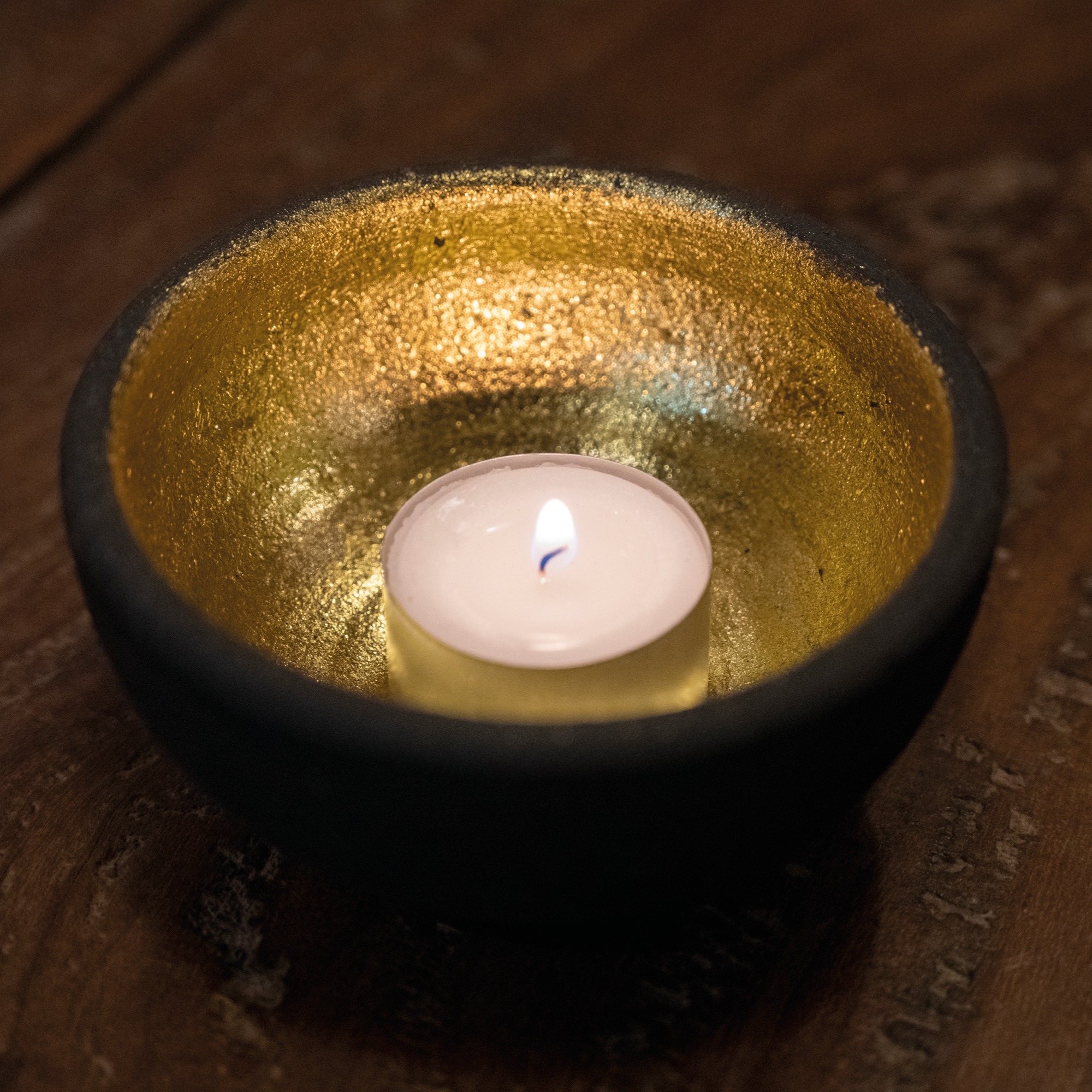 Goldschale – handgefertigte Keramikschale mit Goldakzent