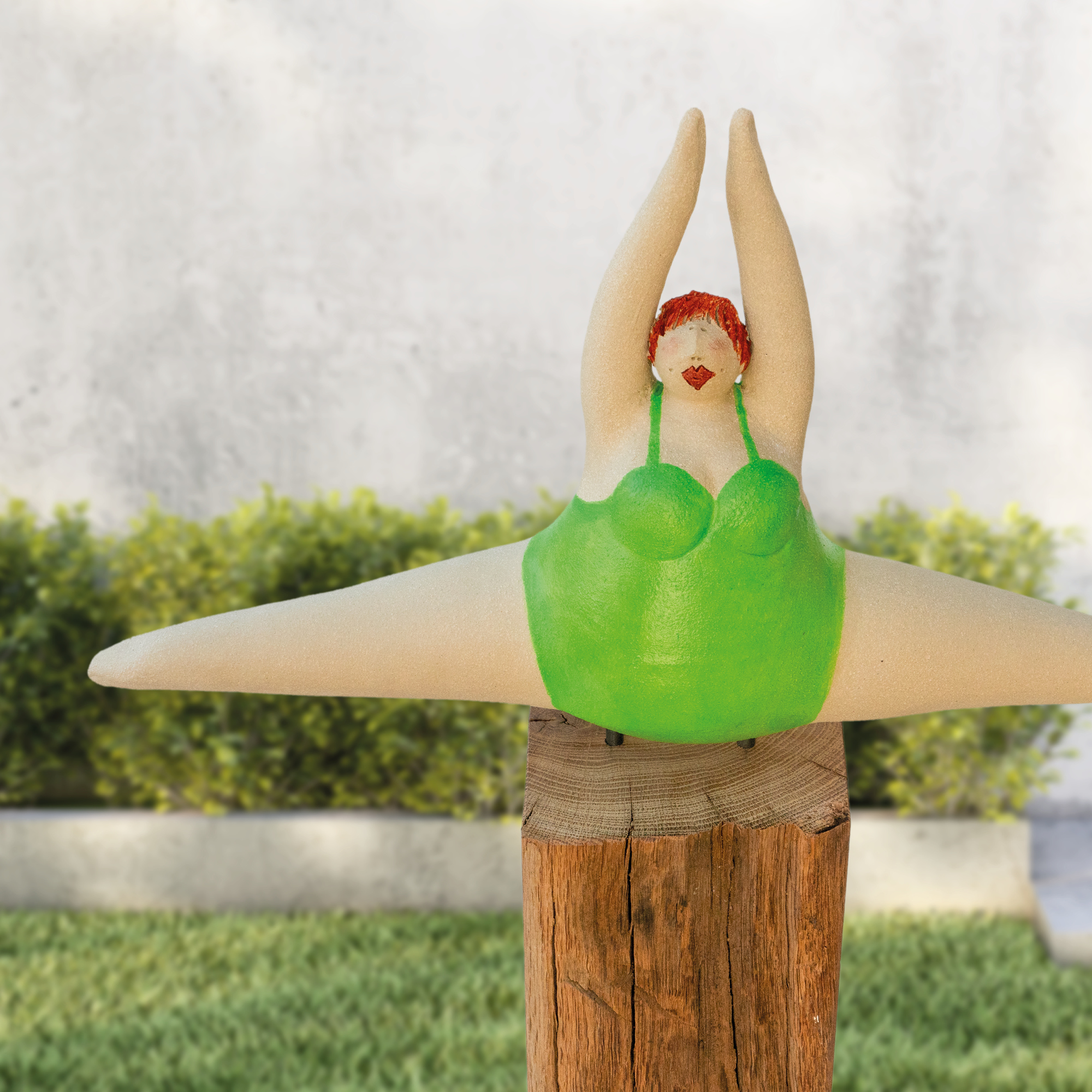 Yoga-Frau grün